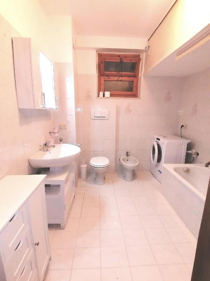 Ferienwohnung Marine Kiss Civitavecchia Exterior foto